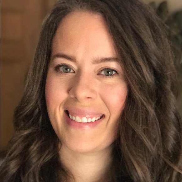 Meet your Posher, Christine - Picture 1 of 1